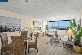 555 Pierce St Unit 931, Albany, CA 94706