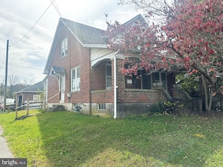 919 York St, Hanover, PA 17331