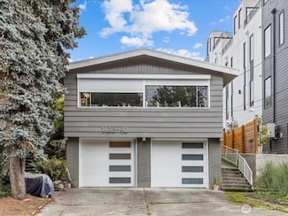 7138 47th Ave SW, Seattle, WA 98136