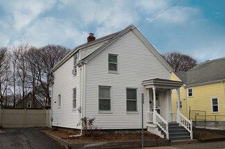 48 Cedar St, Lynn, MA 01905