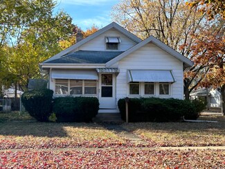1922 Bruner St, Rockford, IL 61103