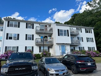 36C Gibbs St Unit 32, Worcester, MA 01607