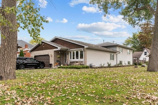 353 Judson St, Bensenville, IL 60106