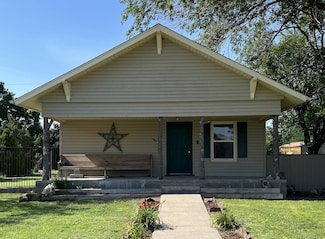 200 & 208 SE 2nd St, Boise City, OK 73933