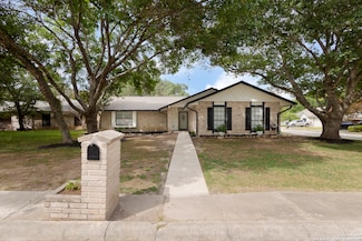 2611 Circle Tree St, San Antonio, TX 78247