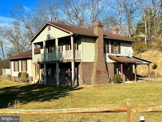 59 Kent St, Moorefield, WV 26836