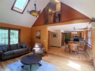 143 Ross Hill Rd, Charlestown, RI 02813