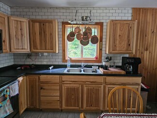 45 Stearns Ave, Unorganized Territory of South Oxford, ME 04217