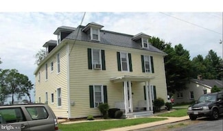 303 Shenandoah Ave Unit 4, Edinburg, VA 22824