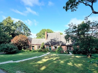 8148 Pea Ridge Rd, Brookville, IN 47012