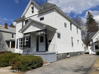 22 Lexington Ave, Gloversville, NY 12078