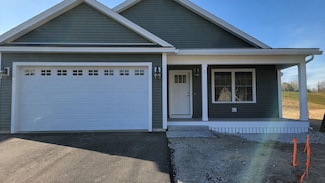 3 Mulberry Ln Unit 40, Epping, NH 03042
