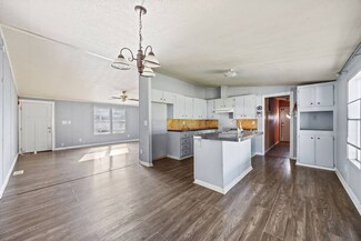 3255 Bonaventure Blvd S Unit 204, Fort Worth, TX 76140