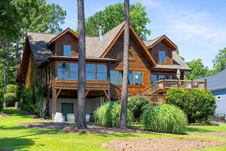 1940 Summerset Bay Dr, Cross Hill, SC 29332