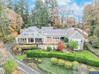 3200 Crestview Dr S, Salem, OR 97302