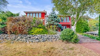 84 Cobbossee Ave, Gardiner, ME 04345