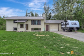 910 S Iris Cir, Palmer, AK 99645
