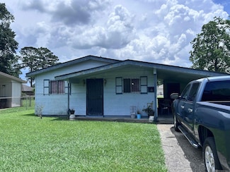 6326 Blue Grass Dr, Baton Rouge, LA 70812
