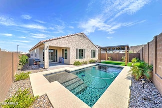 1957 W Fawn Way, San Tan Valley, AZ 85144