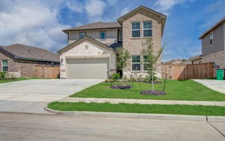 12019 Silver Moon Ln, Mont Belvieu, TX 77523