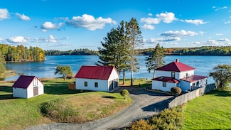 1723 U S 1, Franklin, ME 04634