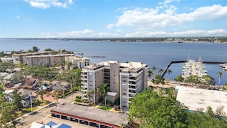 1400 1st Ave W Unit 203, Bradenton, FL 34205