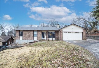 265 Jack Daniels Ln, Fenton, MO 63026