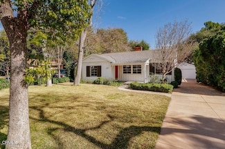4820 Hampton Rd, La Canada Flintridge, CA 91011