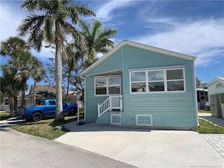 1156 Nettles Blvd, Jensen Beach, FL 34957