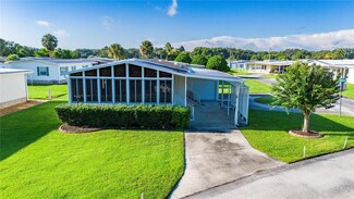 36914 Lakewood Dr, Zephyrhills, FL 33542