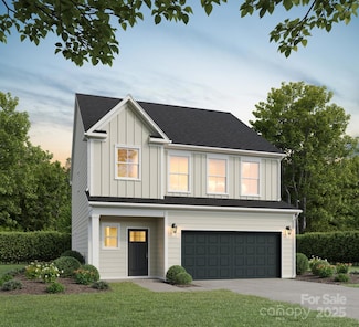 3005 Sadler Woods Ln, Charlotte, NC 28214