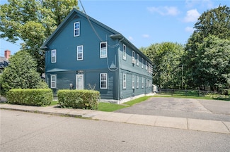 27 Barney St, Warren, RI 02885