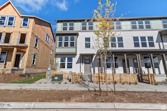 1463 N 1875 W Unit 165, Layton, UT 84041