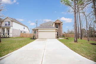 3510 Stonehenge Dr, Montgomery, TX 77356