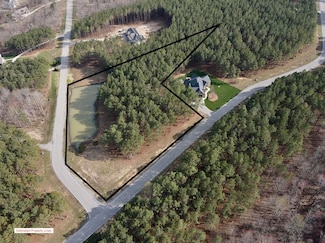 179 High Point Ln, Jasper, TN 37347