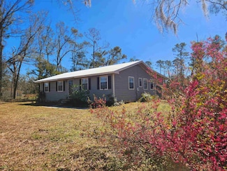591 E Ash St, Perry, FL 32347