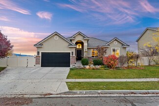 1383 Longhorn Dr, Farmington, UT 84025