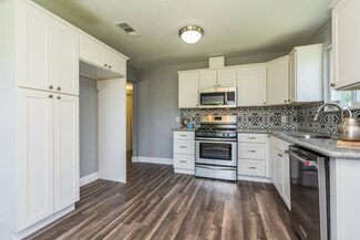 2717 S Tupman Ave, Fresno, CA 93706