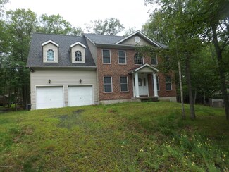 1316 Burnside Terrace, East Stroudsburg, PA 18301