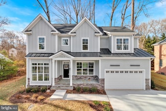 7303 Allan Ave, Falls Church, VA 22046