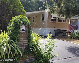 36 Antonia Dr, Jackson, NJ 08527