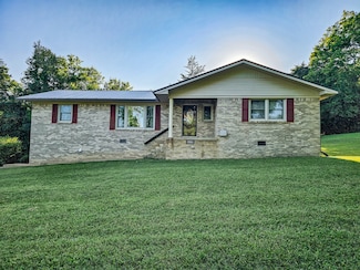 300 Longview Dr, Pulaski, TN 38478