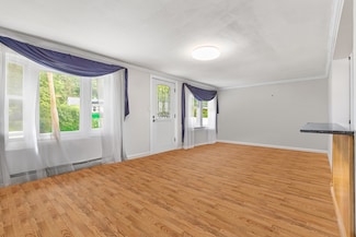 6 King Terrace, Leicester, MA 01524