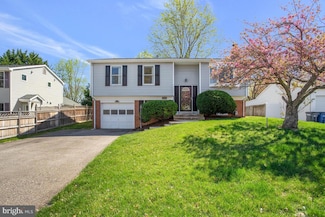 5611 Reardon Ln, Woodbridge, VA 22193