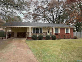 1001 Crestline Place SW, Hartselle, AL 35640