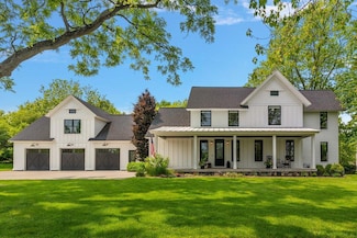 2582 3 Mile Rd NE, Grand Rapids, MI 49525