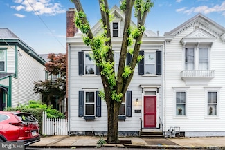 236 S Pitt St, Carlisle, PA 17013