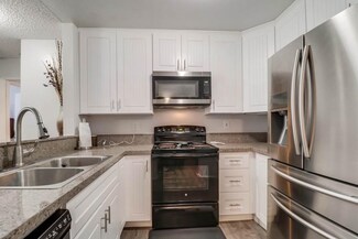 5990 Dandridge Ln Unit 199, San Diego, CA 92115
