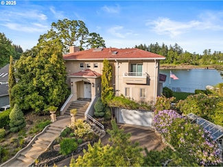 12760 S Fielding Rd, Lake Oswego, OR 97034