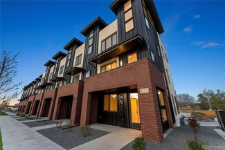 2172 Applewood Dr, Lakewood, CO 80215